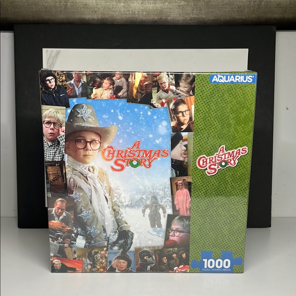 A Christmas Story Puzzle - 1000 Pieces - Multicolor